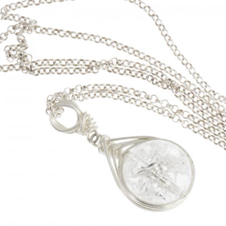 Märchenhafte Edelstein-Kette mit schillerndem Bergkristall