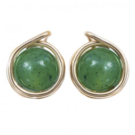 Hübsche Stecker aus echter grüner Jade