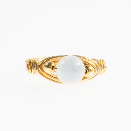 Mondstein-Ring-Gold