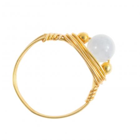 Mondstein-Ring-Gold