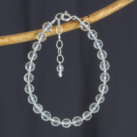 Edelstein-Armband mit facettiertem  klarem Bergkristall und Silber