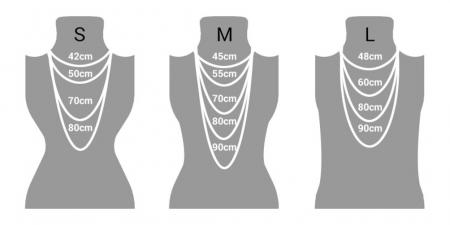 Filigrane Halskette mit drei facettierten Mondstein-Tropfen