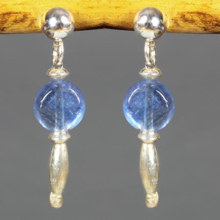 Kleine Edelstein-Ohrringe mit echtem hellblauen Disthen und 925 Sterling Silber , auch mit Clips