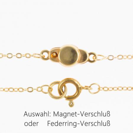 Zauberhafte Edelsteinkette mit Regenbogen-Mondstein / vergoldete Wickelfassung