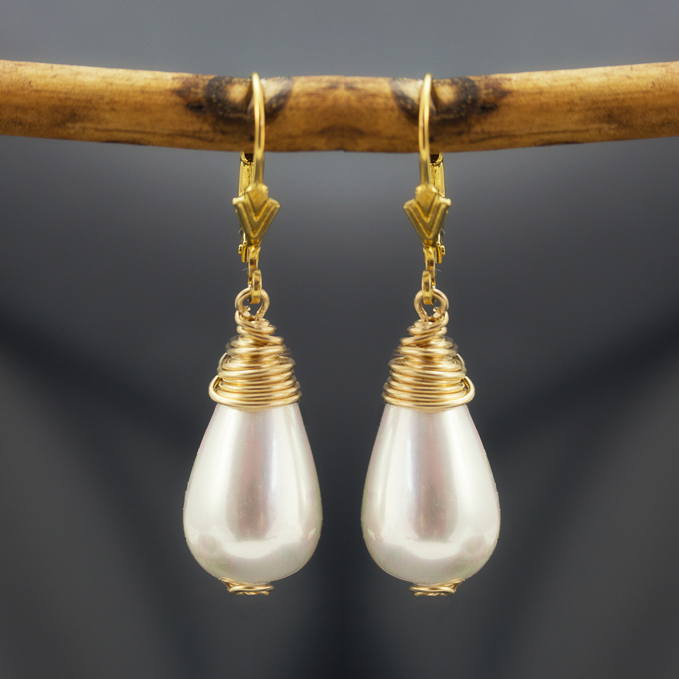 18k Gold Ohrring mit Tropfen-Perle Schmuck Ohrringe Perlenohrringe 