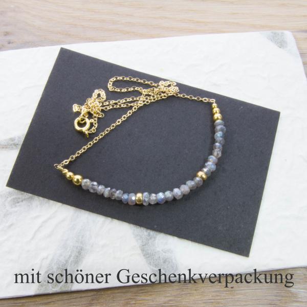 Feine Goldkette mit facettiertem Labradorit