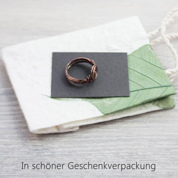Rustikaler Kupfer-Ring mit Spiralen // gebeizt und gehämmert