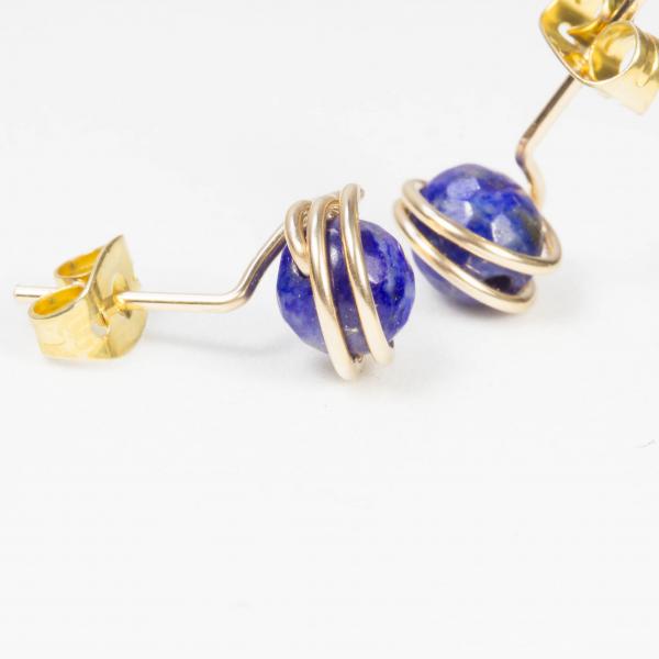 Blaue vergoldete Edelstein-Ohrstecker Lapislazuli